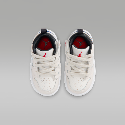 Air Jordan 1 Low Big Kids' Shoes. Nike.com